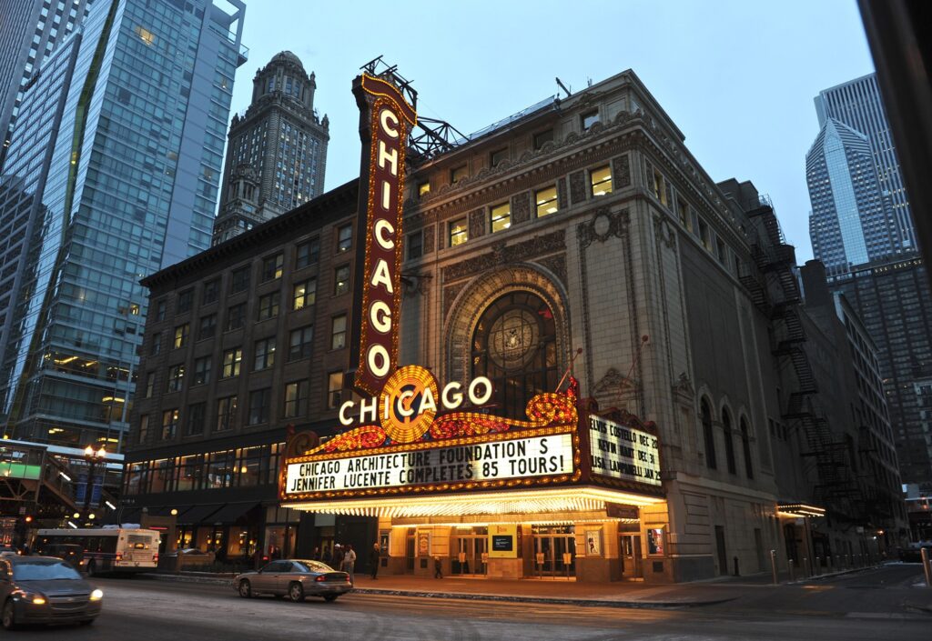 The-Chicago-Theatre