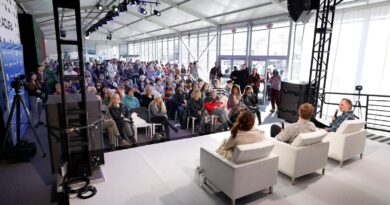 The audience at the Sundance ASCAP Music Café at the Acura House of Energy Photo by Fred Hayes